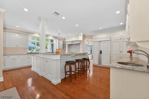 9 Haven Hill Rise Raritan NJ 08822