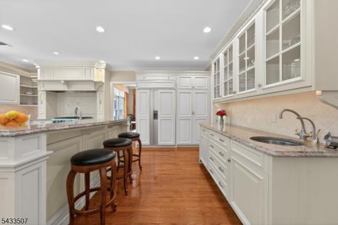 9 Haven Hill Rise Raritan NJ 08822
