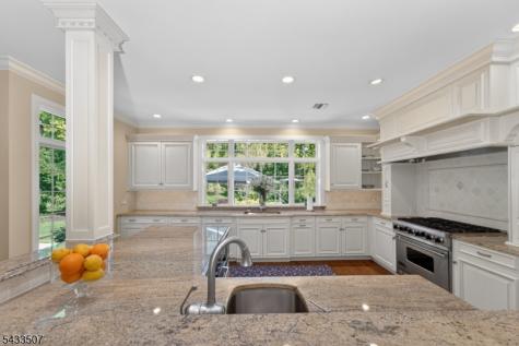 9 Haven Hill Rise Raritan NJ 08822