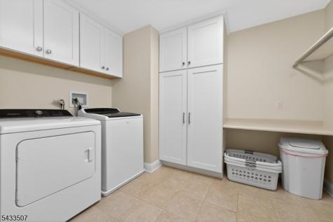 9 Haven Hill Rise Raritan NJ 08822