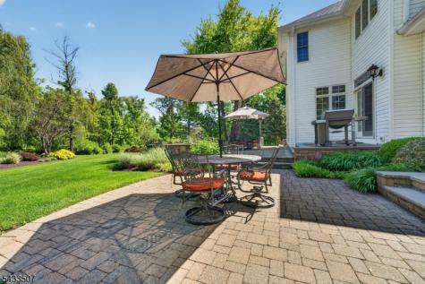 9 Haven Hill Rise Raritan NJ 08822