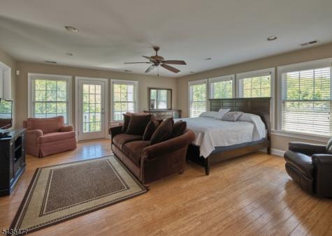 1329 Park Street Robbinsville NJ 08691