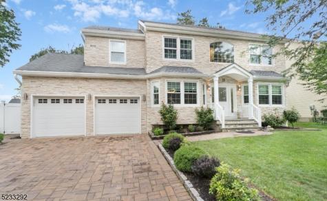 20 Alexis Court Woodbridge NJ 07067