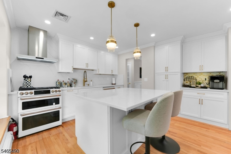 7 Fawn Drive Montville NJ 07045