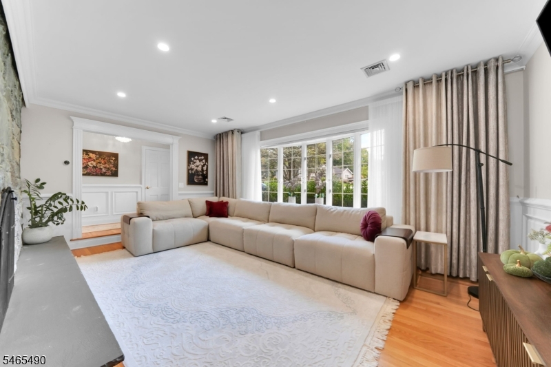 7 Fawn Drive Montville NJ 07045