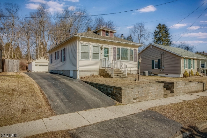 34 Mason Avenue Newton NJ 07860
