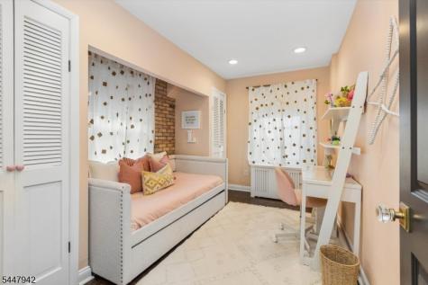 150 Hawthorne Avenue Glen Ridge Boro NJ 07028