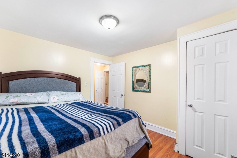 312 E 1st Avenue Roselle NJ 07203