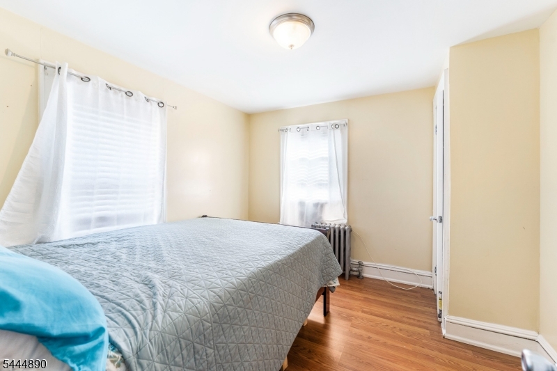 312 E 1st Avenue Roselle NJ 07203