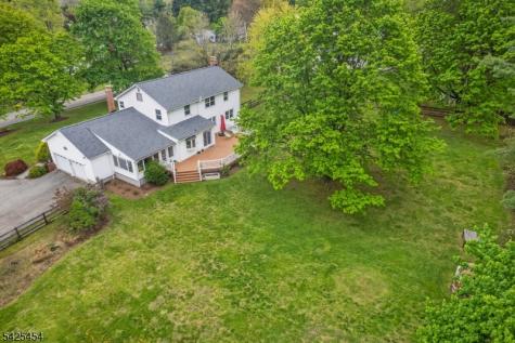 13 Cherry Lane Mendham NJ 07945