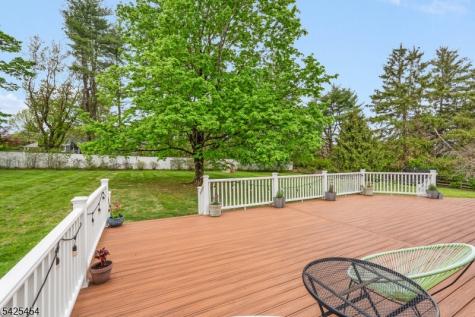 13 Cherry Lane Mendham NJ 07945