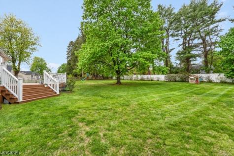 13 Cherry Lane Mendham NJ 07945