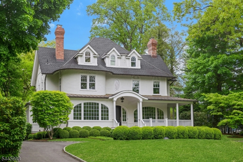 129 Hobart Avenue Summit NJ 07901