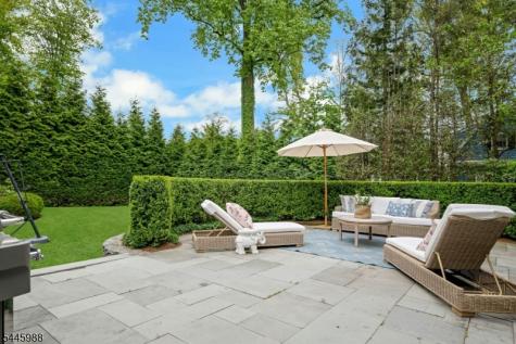 129 Hobart Avenue Summit NJ 07901
