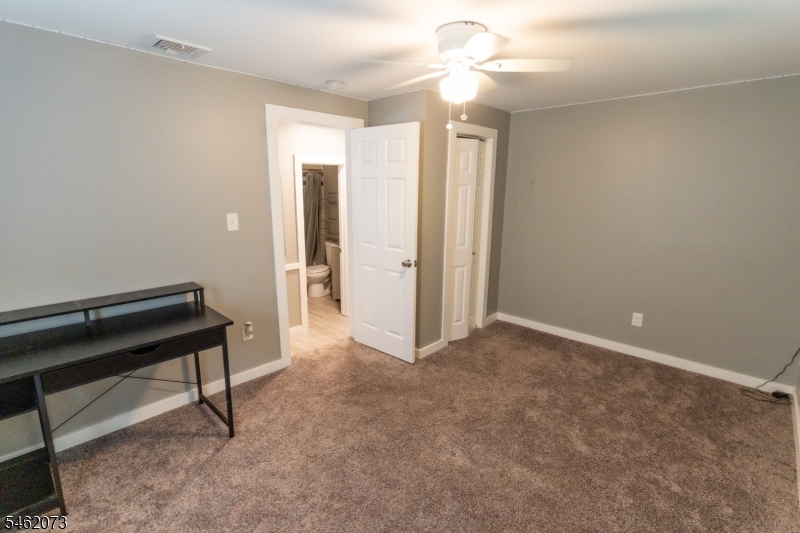 6 Oak Lane Hardyston NJ 07460