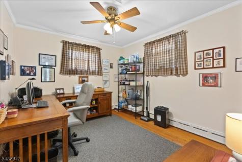 62 New Street Hampton NJ 08827