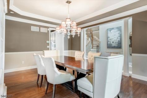 21 Whitbay Drive West Orange NJ 07052