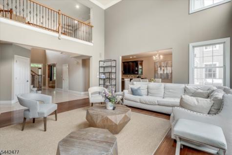 21 Whitbay Drive West Orange NJ 07052
