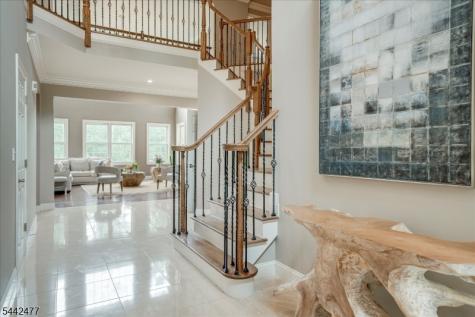 21 Whitbay Drive West Orange NJ 07052