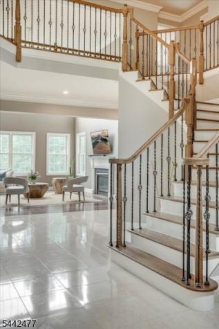 21 Whitbay Drive West Orange NJ 07052