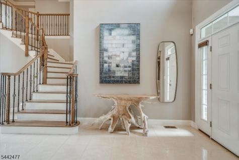 21 Whitbay Drive West Orange NJ 07052