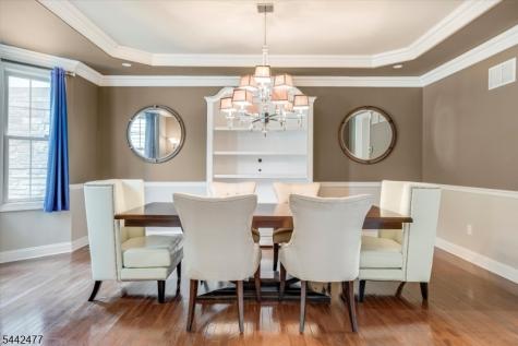 21 Whitbay Drive West Orange NJ 07052