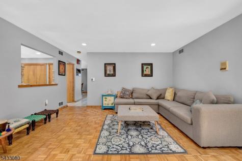 4 Skytop Drive Denville NJ 07834