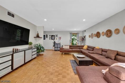 4 Skytop Drive Denville NJ 07834