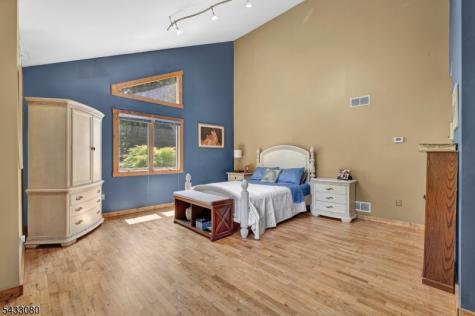 4 Skytop Drive Denville NJ 07834