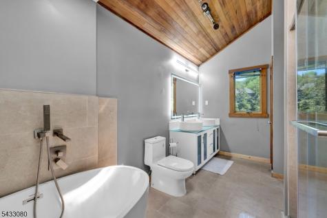 4 Skytop Drive Denville NJ 07834