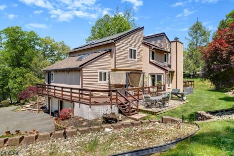 4 Skytop Drive Denville NJ 07834