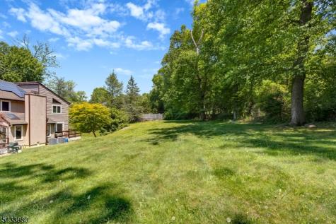 4 Skytop Drive Denville NJ 07834