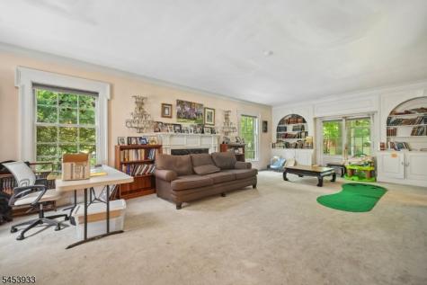 231 Exeter Way Hillside NJ 07205