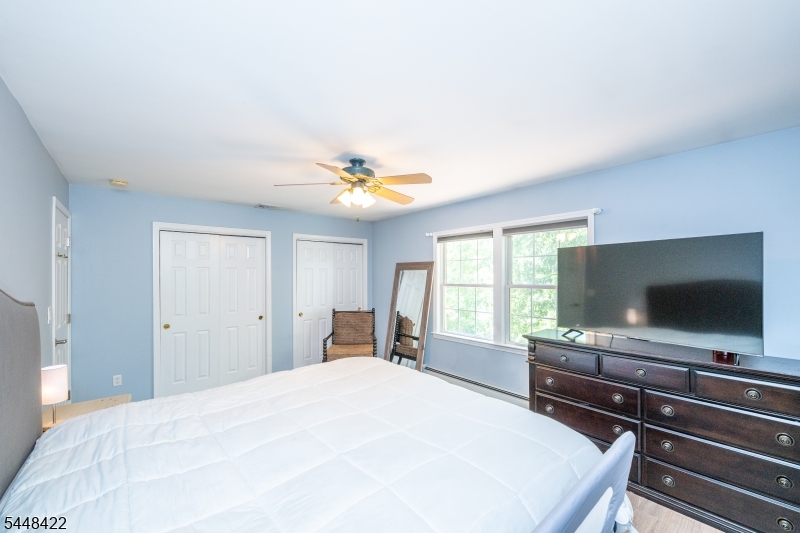 38 Oneida Avenue Hopatcong NJ 07843