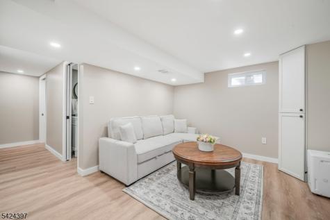 21 Joseph Place Wayne NJ 07470