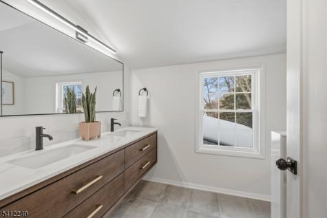 526 Ridgedale Avenue East Hanover NJ 07936