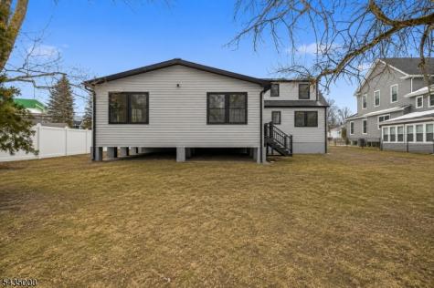 526 Ridgedale Avenue East Hanover NJ 07936