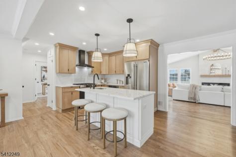 526 Ridgedale Avenue East Hanover NJ 07936