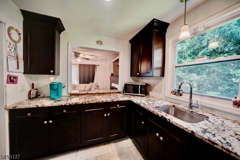17 Orchard Street Pompton Lakes NJ 07442