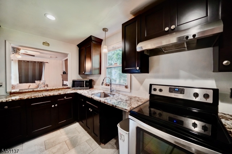 17 Orchard Street Pompton Lakes NJ 07442