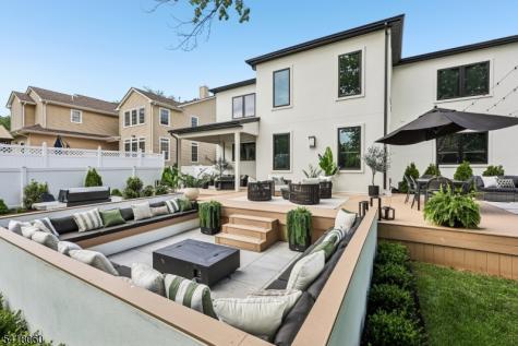 424 E Ridgewood Avenue Paramus NJ 07652