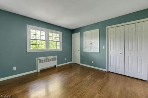 297 Pines Lake Drive E Wayne NJ 07470