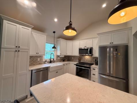 8 Cold Spring Drive Vernon NJ 07422