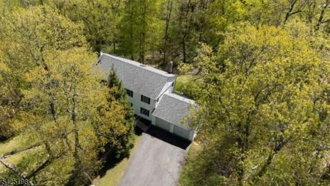 8 Cold Spring Drive Vernon NJ 07422