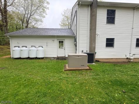 8 Cold Spring Drive Vernon NJ 07422