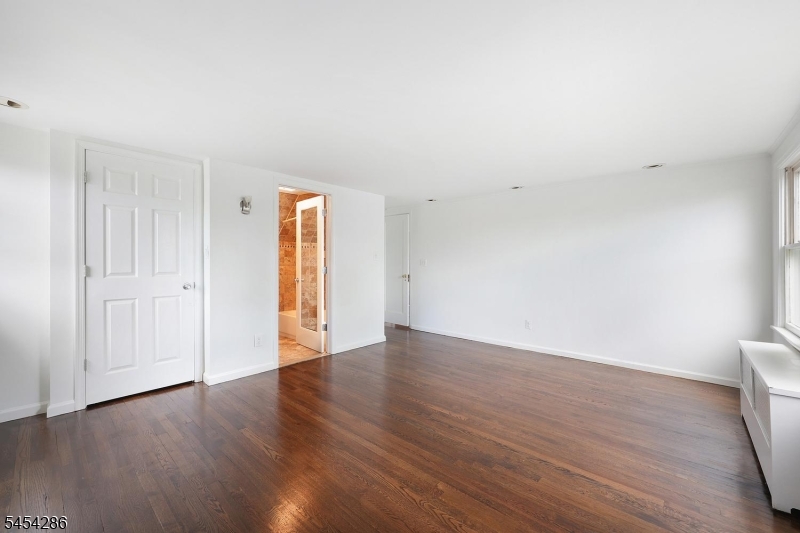2106 Kay Avenue Union NJ 07083