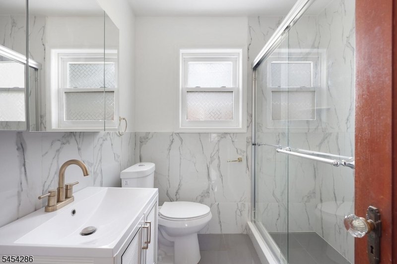 2106 Kay Avenue Union NJ 07083