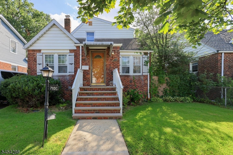 2106 Kay Avenue Union NJ 07083