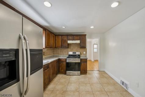 13 Greenwood Avenue West Orange NJ 07052