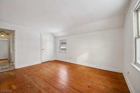 13 Greenwood Avenue West Orange NJ 07052